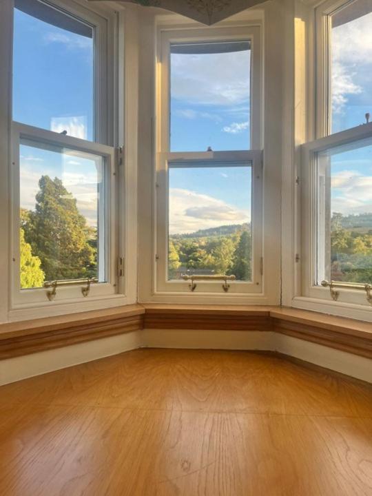 Апартаменти Lomond Castle Penthouse Лусс Екстер'єр фото